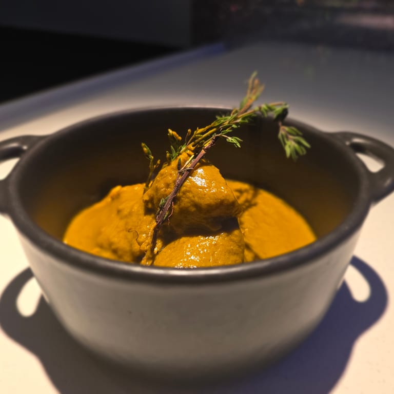 Delicious Asian Cuisine: Curry, Biryani, and More